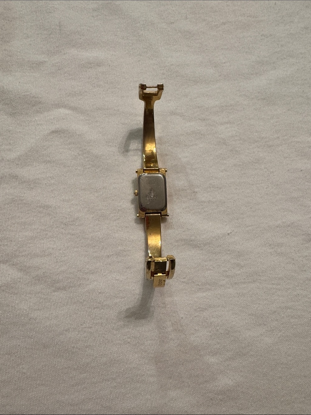 Gucci Gold Tone Rectangular Bangle Watch - Picture 2 of 3